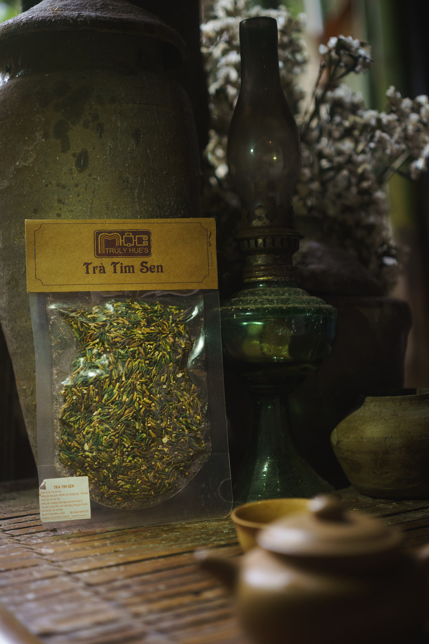 Trà tim sen Mộc: Hương thơm nồng của trà tim sen Mộc sẽ khiến bạn cảm thấy thư thái và đắm say. Hãy tìm hiểu về cách chế biến loại trà này để có một trải nghiệm đầy đủ sức sống và niềm vui.