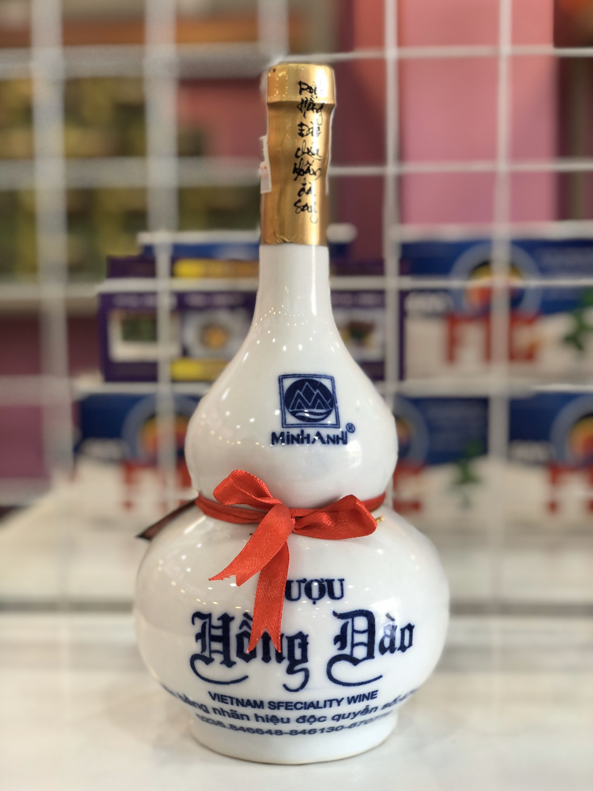 Rượu hồng đào hồ lô Minh Anh 600ml - Quà Huế Online